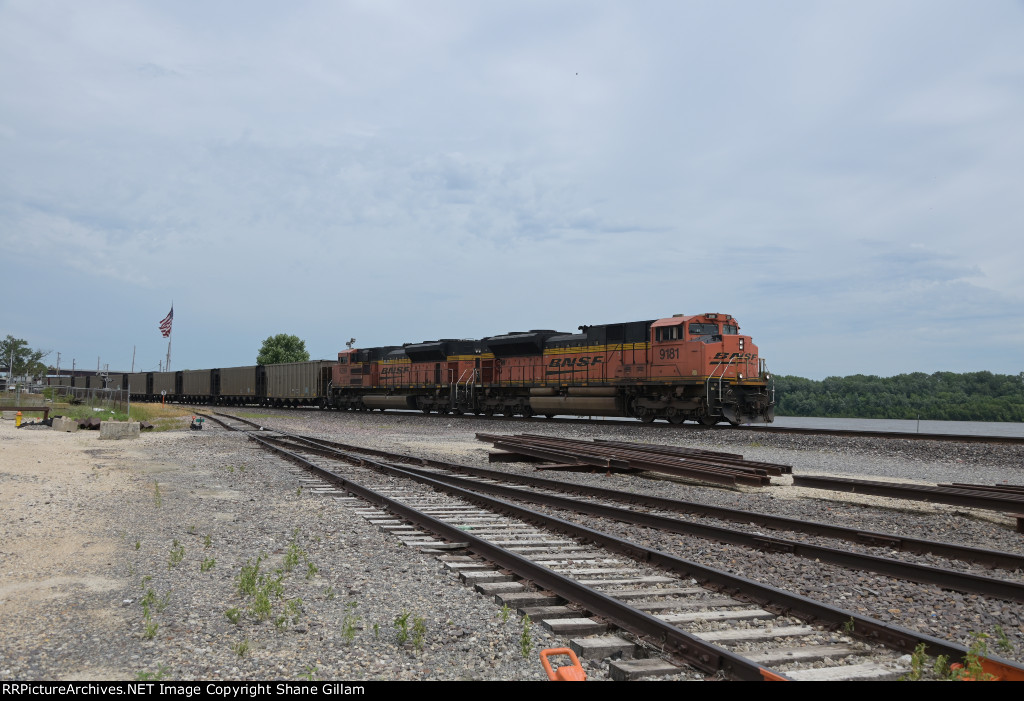 BNSF 9181